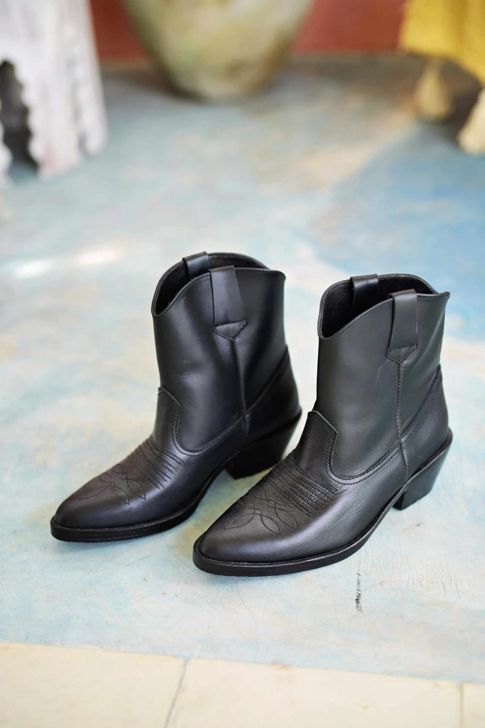 Kamila Cowboy Leather Boots in Black